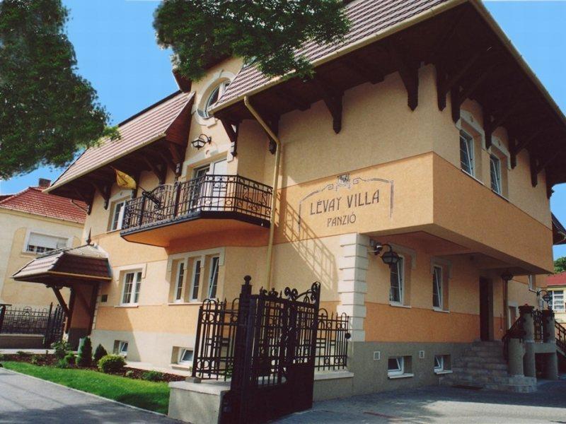 Levay Villa Hotel Miskolc Exterior foto